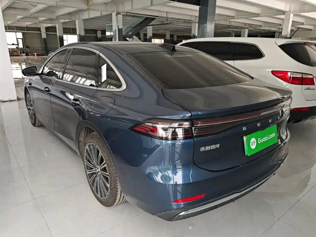 Geely Galaxy Galaxy A7 2025 EM-i фото 5