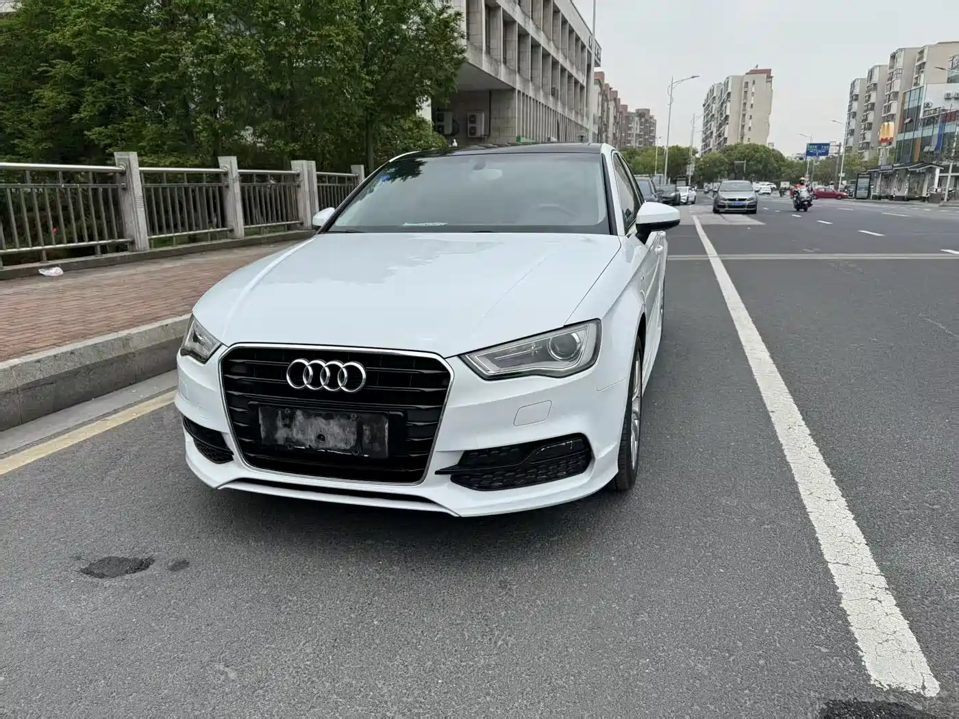 Audi A3 (Import) 2014 Limousine 40 TFSI S line Comfort