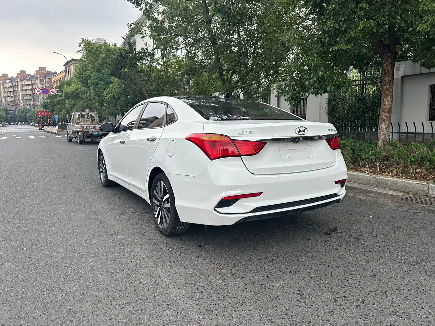 Фото 21 - Hyundai Mistra
