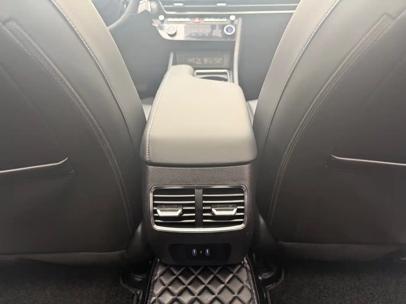 Hyundai Sonata 2024 1.5T Pro фото 22