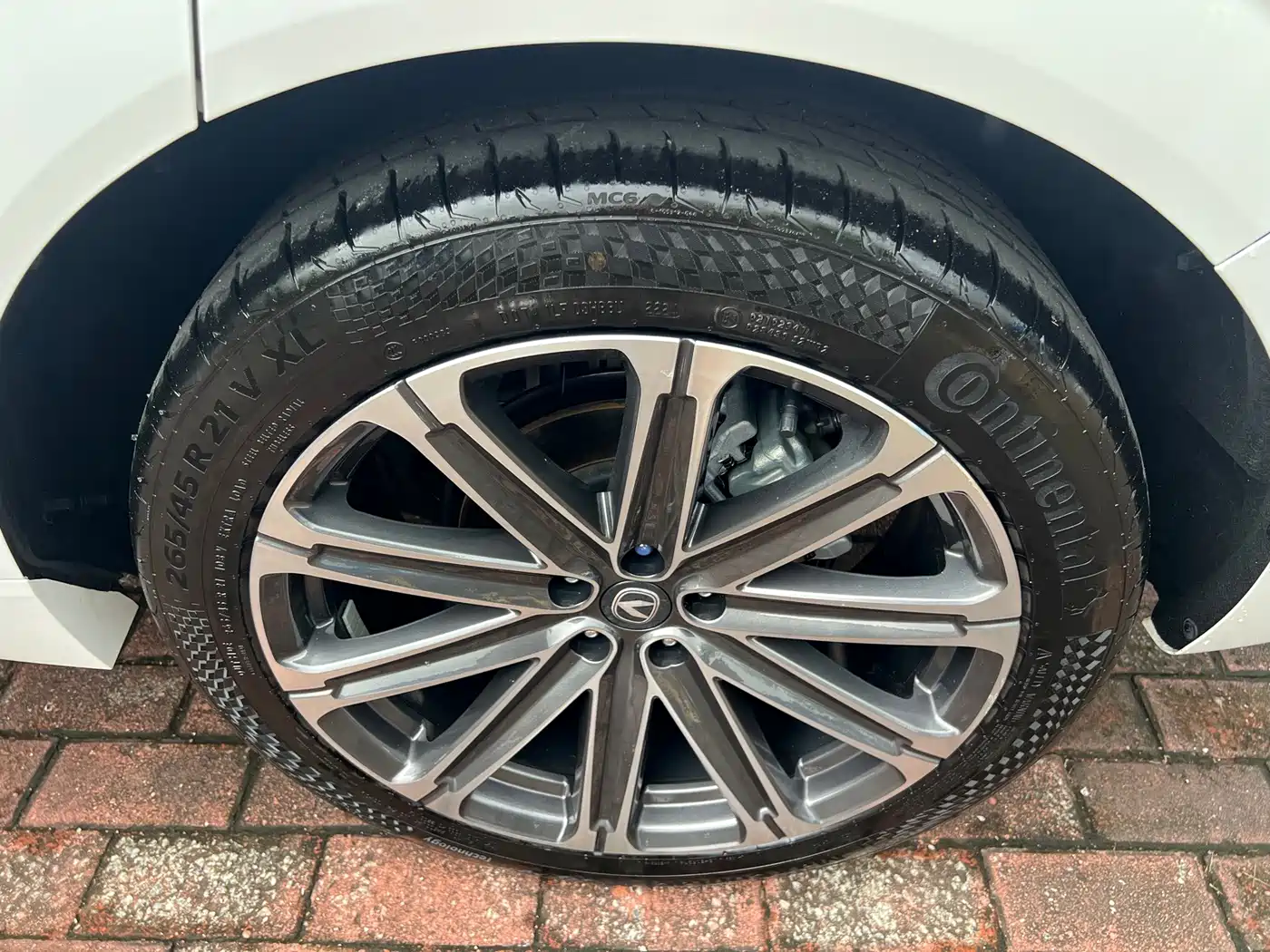 Changan UNI-K 2024 2024 2.0T FWD Global Edition