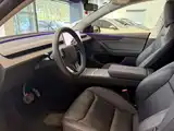 Фото 4 - Tesla Model Y