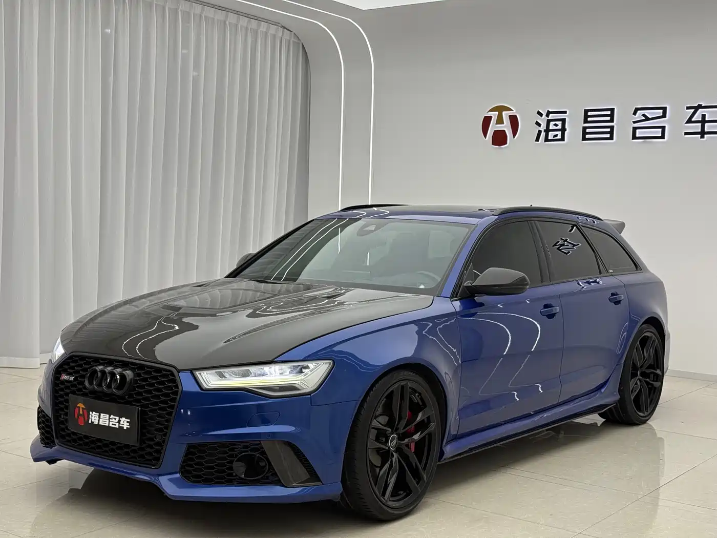 AUDI RS 6