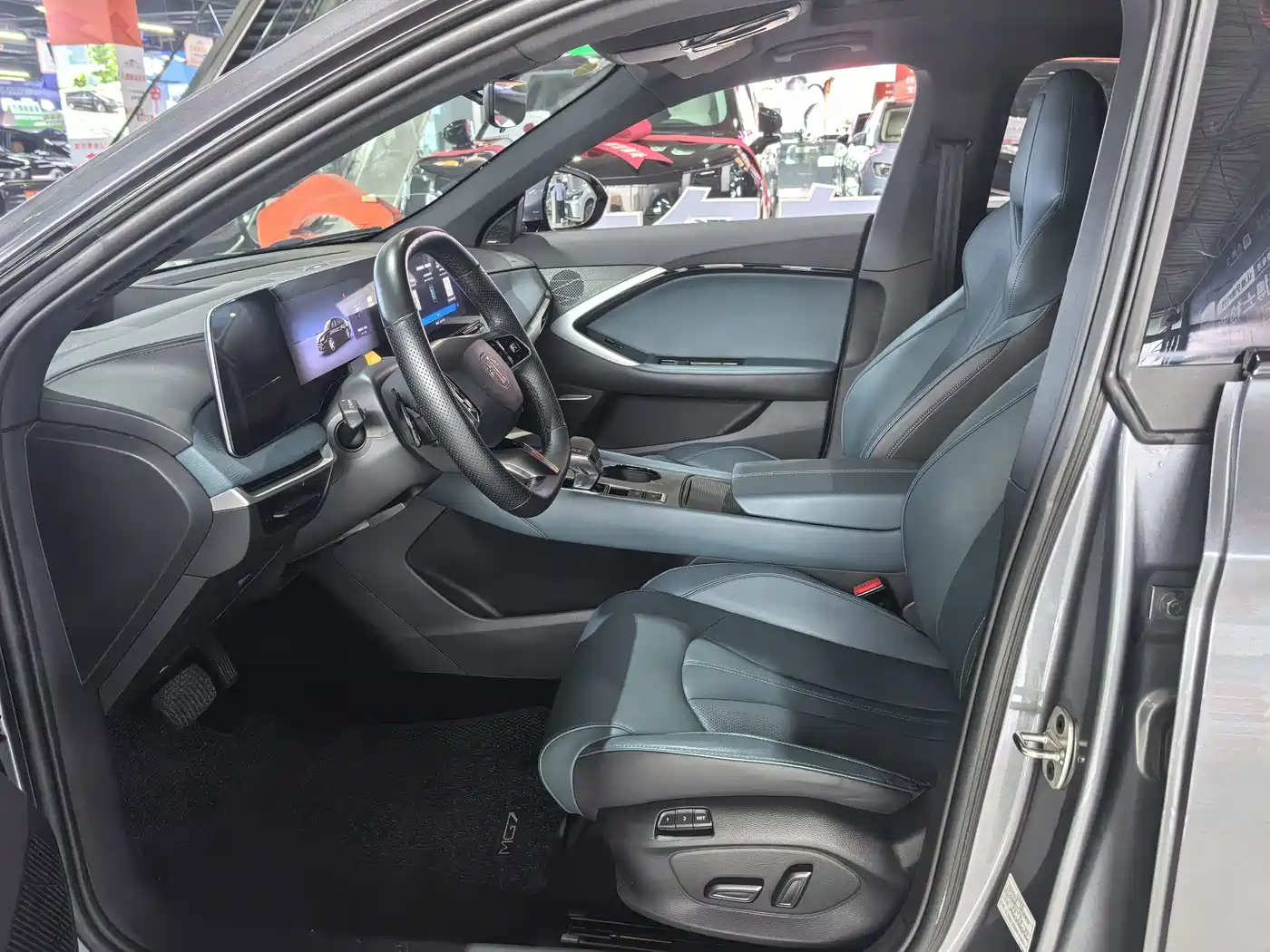 MG MG7 2025 2025 2.0T Trophy+ Super Smart Driving Edition