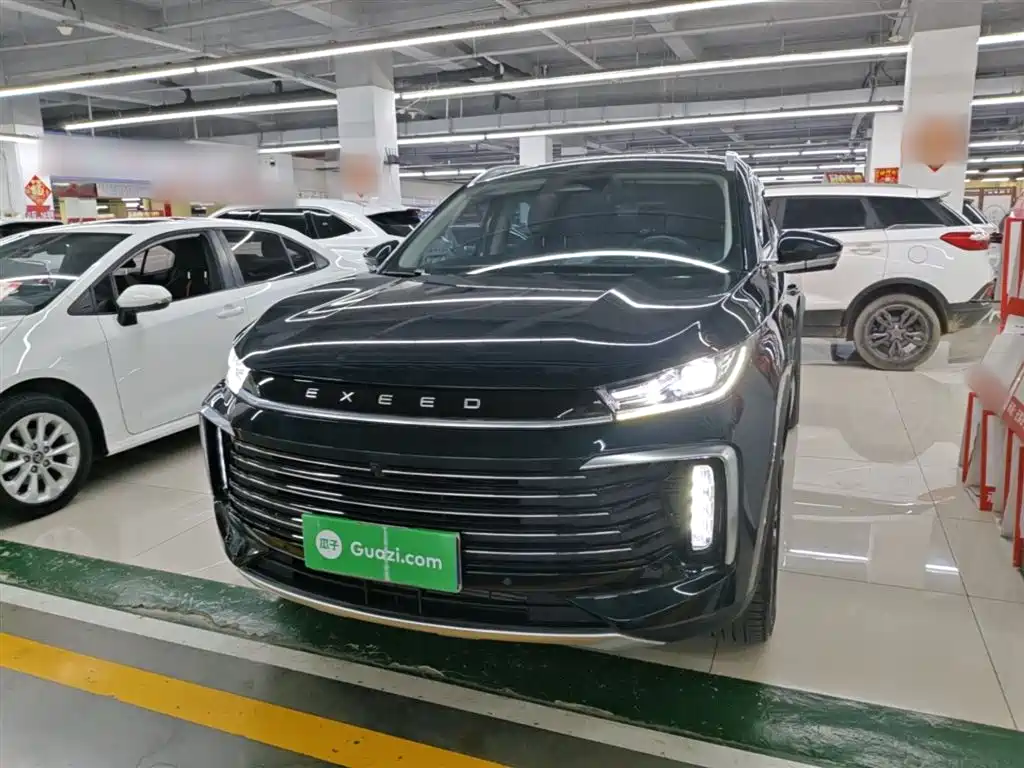 Exeed Lingyun 2024 300T 2WD Starlight Edition