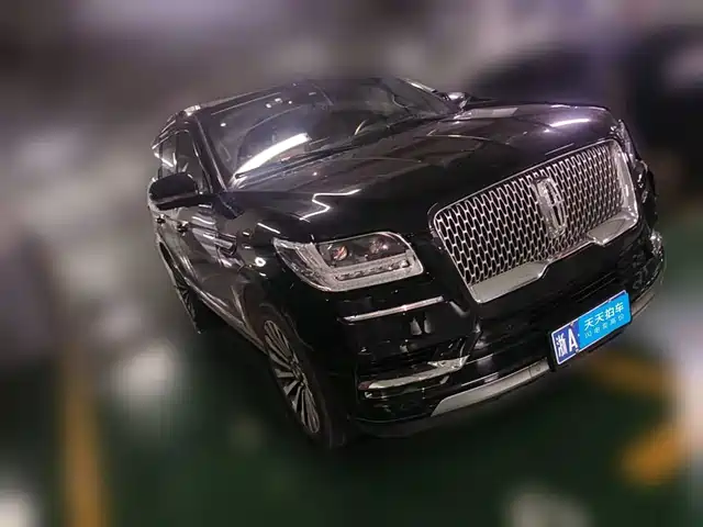Lincoln Navigator 2020 3.5T Prestige Edition — фото 3