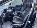 Фото 11 - Ford Edge