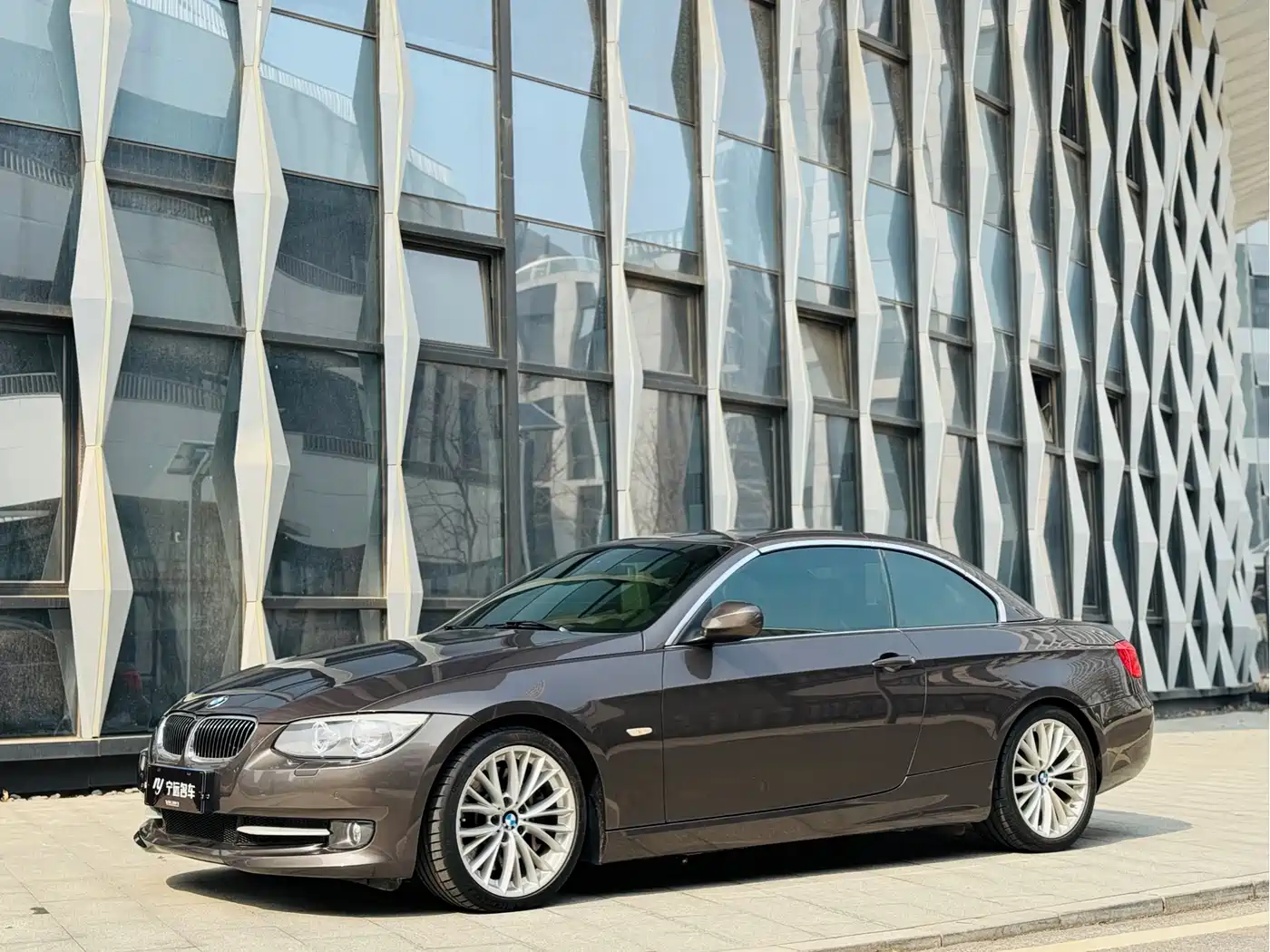 BMW 3 Series (Import) 2011 335i Convertible Coupe фото 4