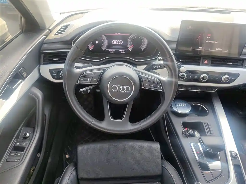 Audi A4L 2020 40 TFSI Fashion Dynamic Edition фото 6