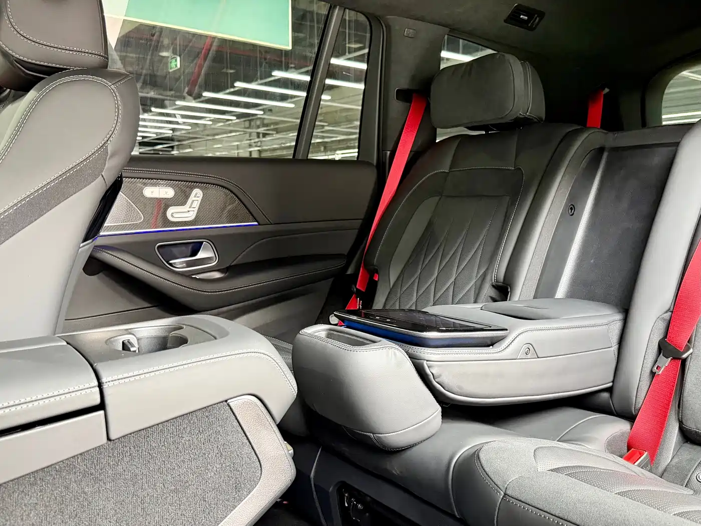 Mercedes-Benz GLS AMG 2026 2024 AMG GLS 63 4MATIC+