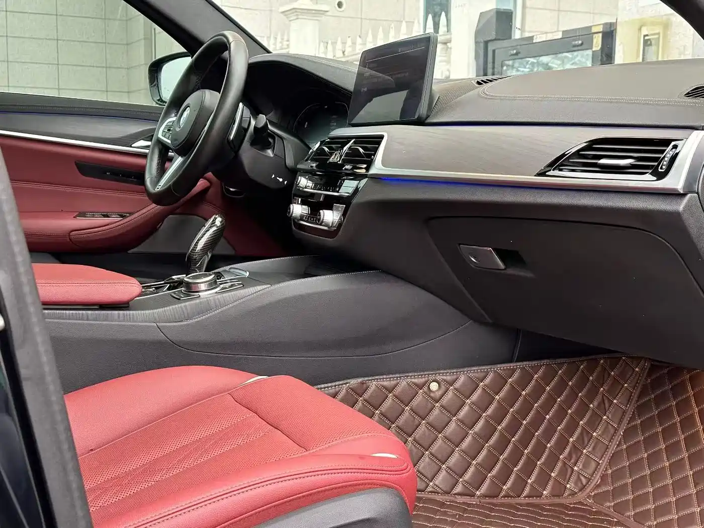 BMW 5 Series 2022 530Li Leading M Sport Package фото 6
