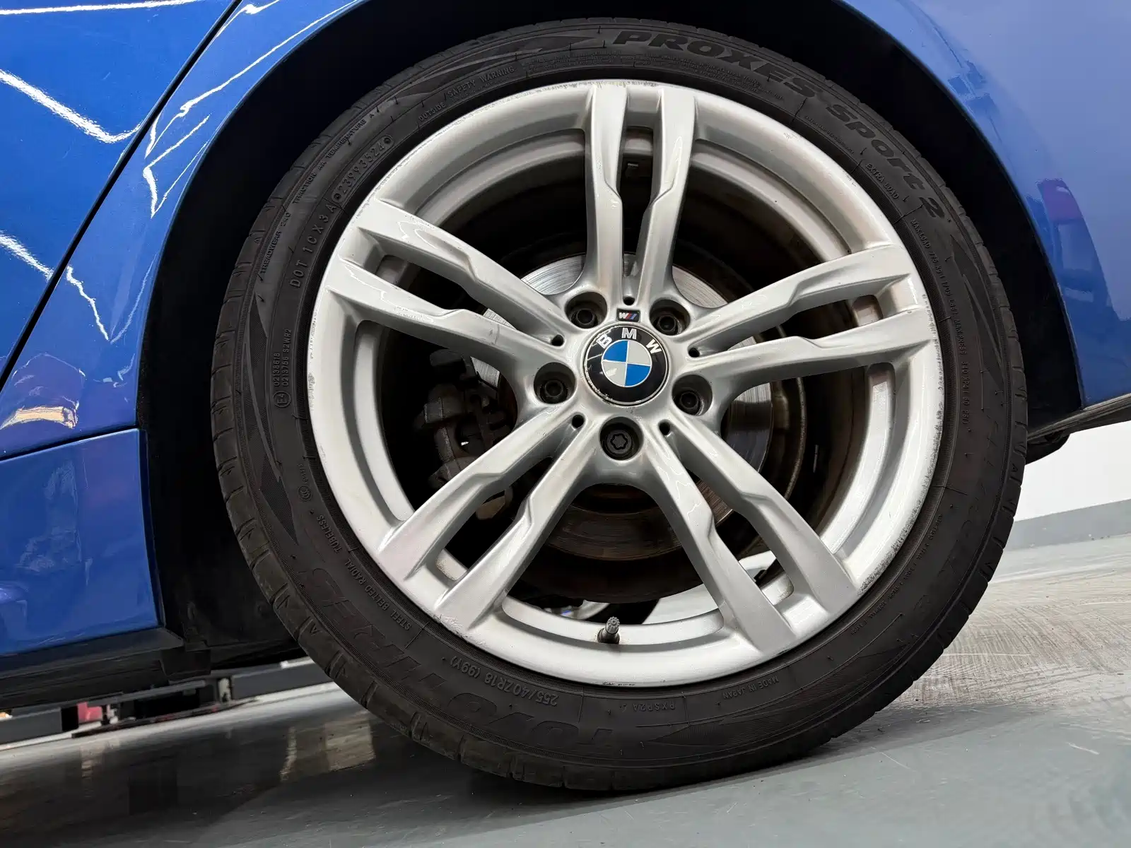 Photo 4 - BMW 4 Series