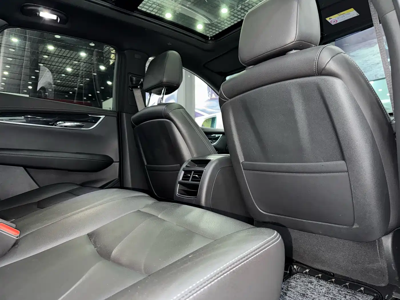 CADILLAC XT5