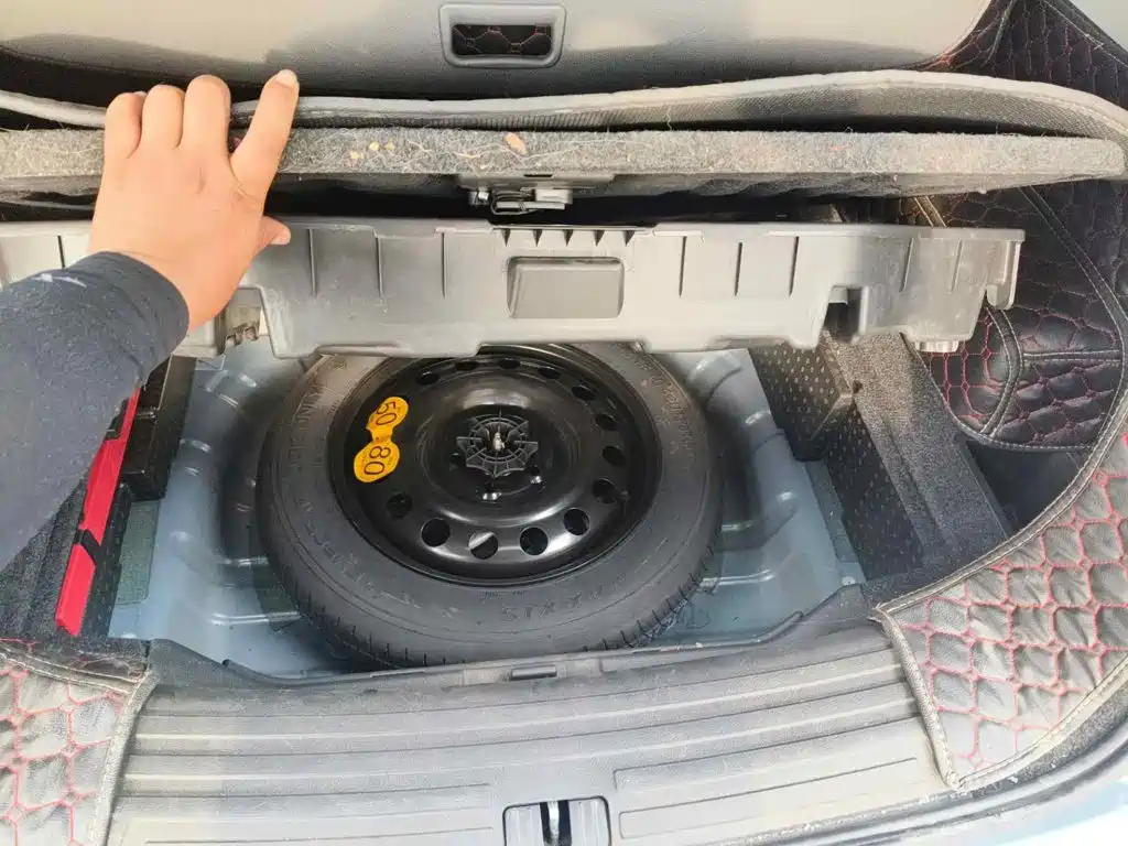 Roewe RX5 2016 2016 30T 4WD Automatic Internet Premium Edition