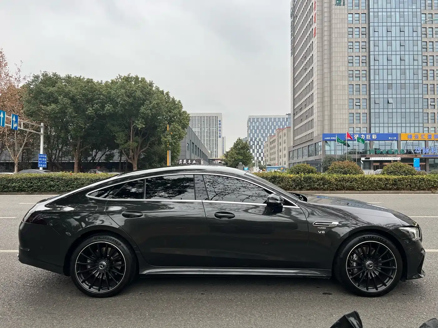 Mercedes-Benz AMG GT 2019 AMG GT 50 4-Door Coupe фото 6