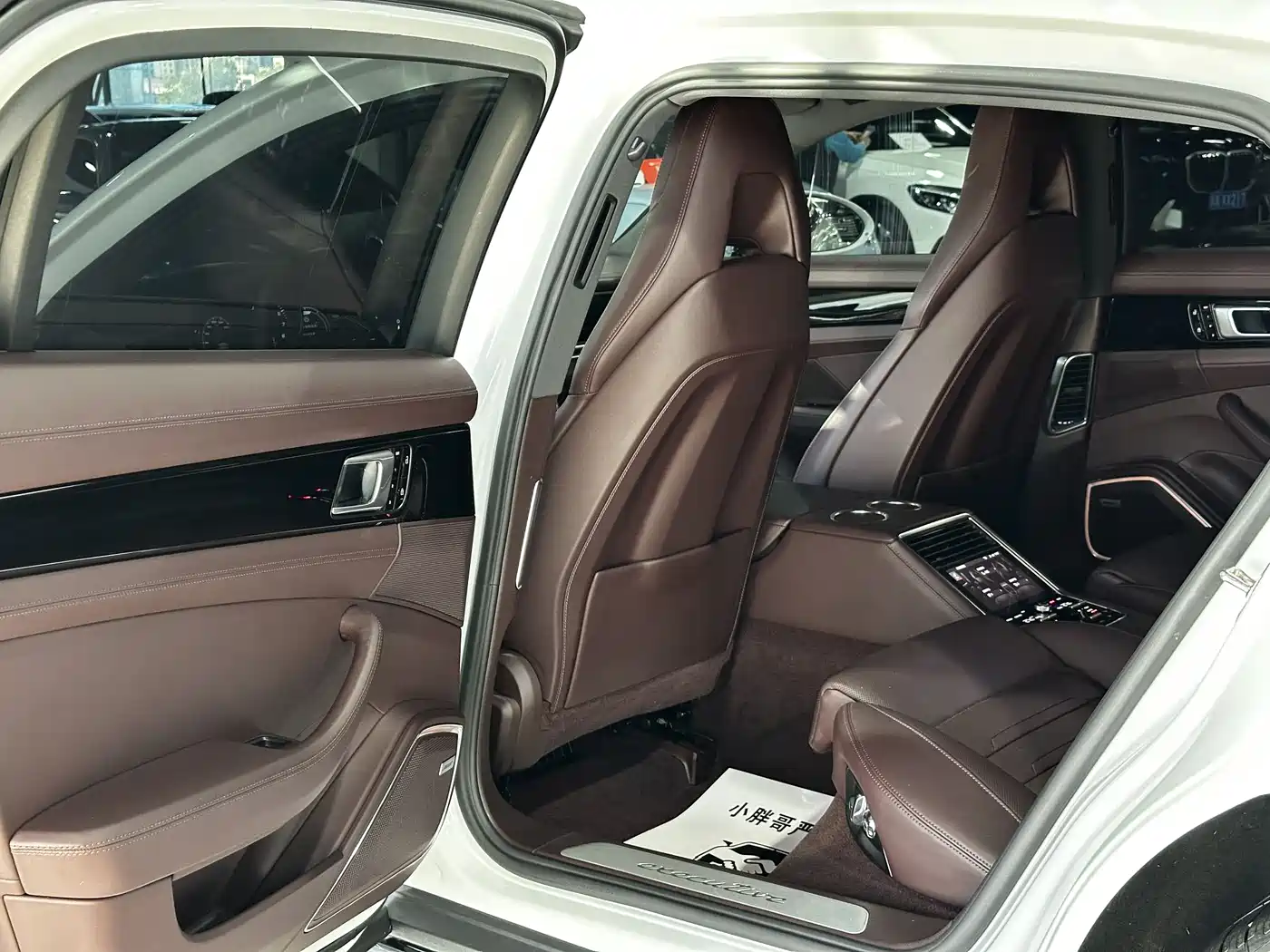 Porsche Panamera 2021 Panamera 4S Executive Long Wheelbase 2.9T фото 17