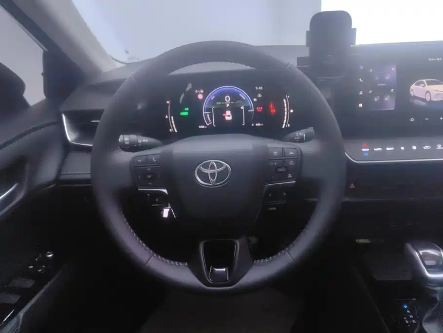 Toyota Camry 2025 2026 Hybrid 2.0HSE Sport Lite Edition