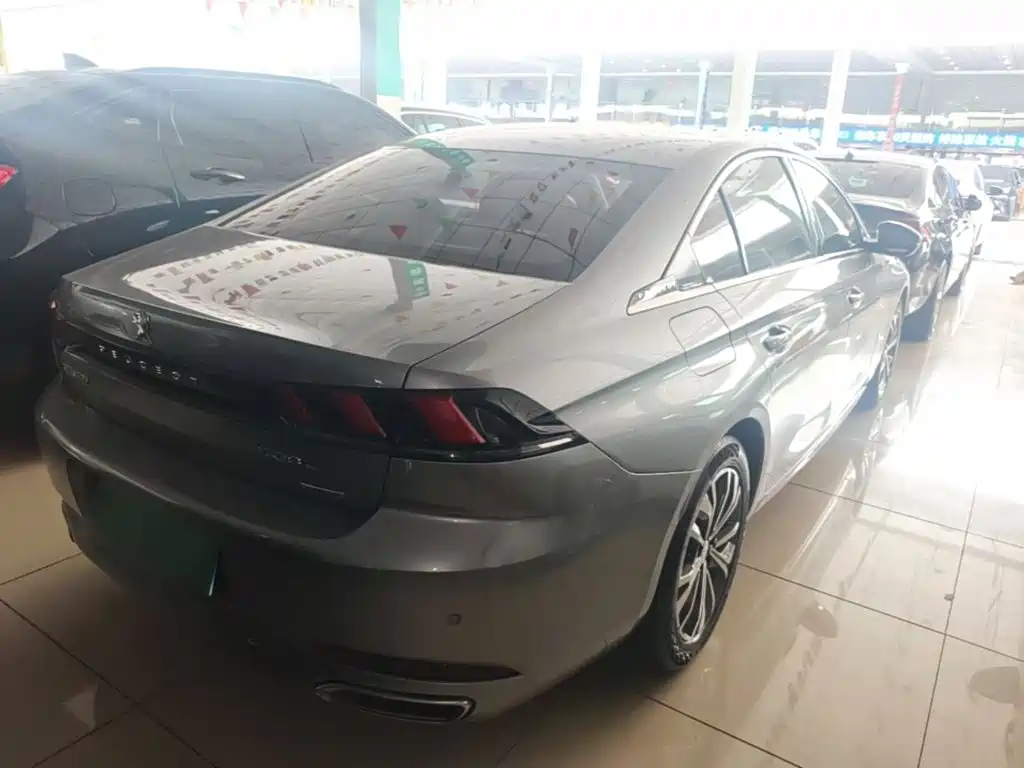 Photo 7 - Peugeot 508