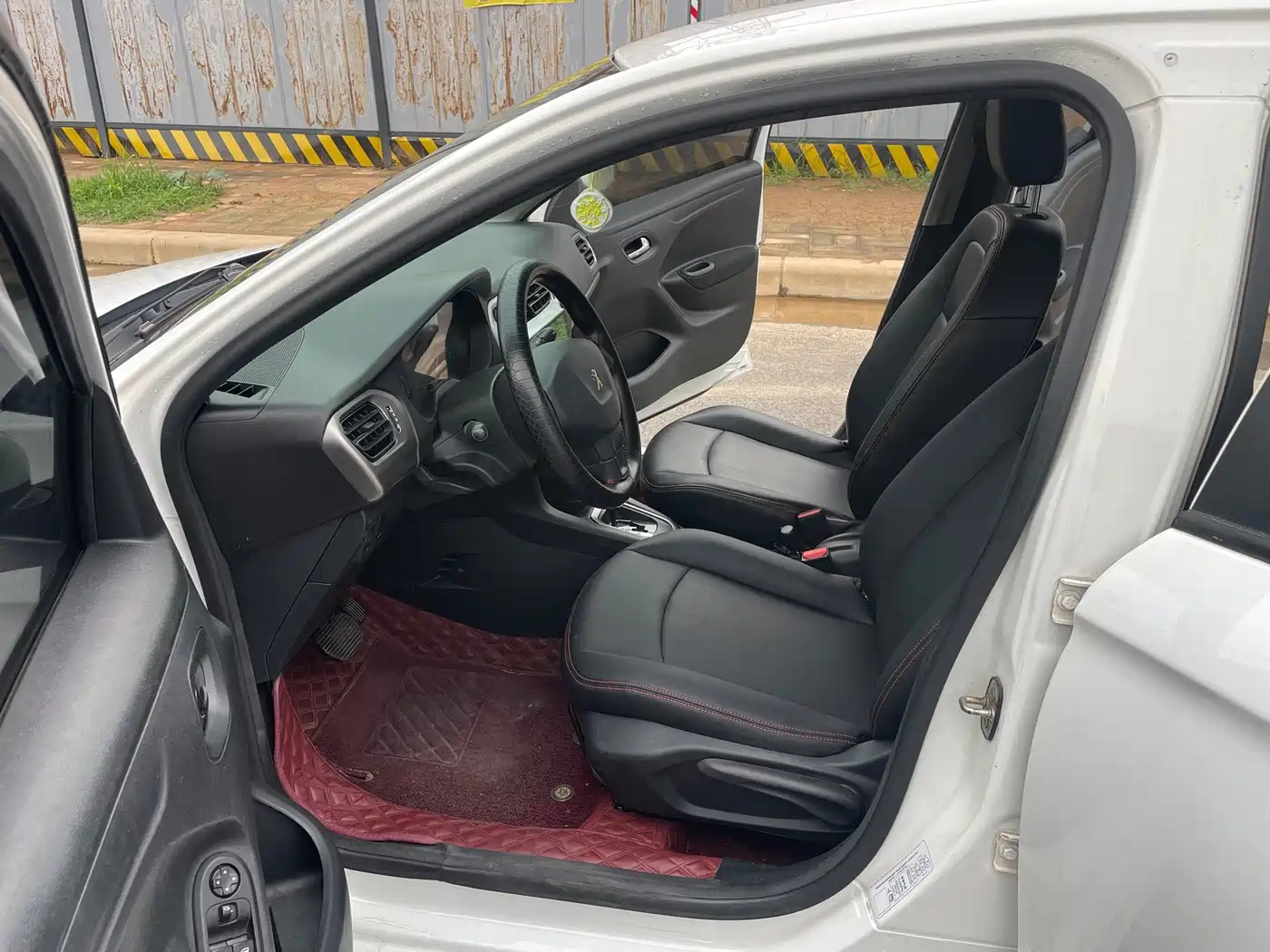Peugeot 301 2016 2016 1.6L Auto Comfort Edition