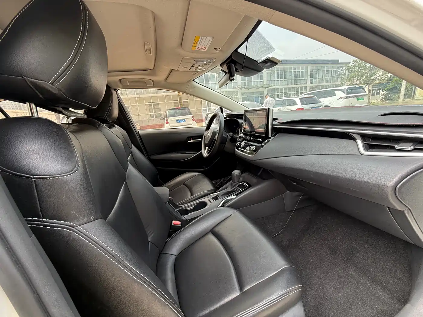 Toyota Corolla 2021 1.2T S-CVT Elite Edition фото 8
