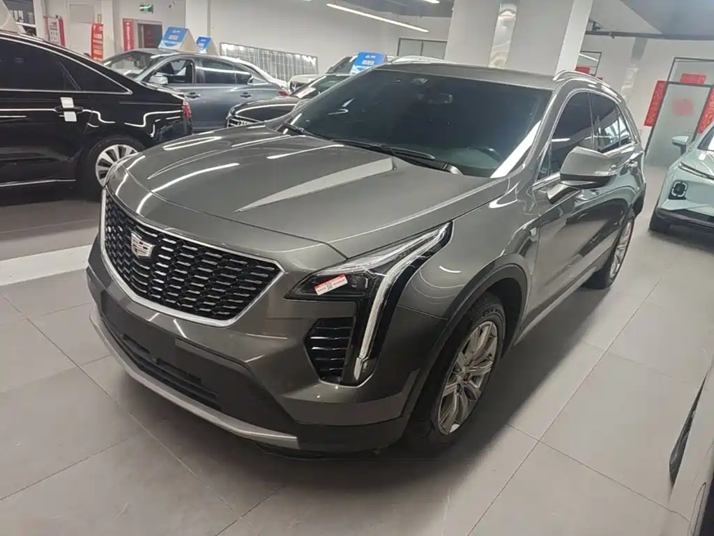 Cadillac XT4 2019 2018 28T FWD Leading Edition