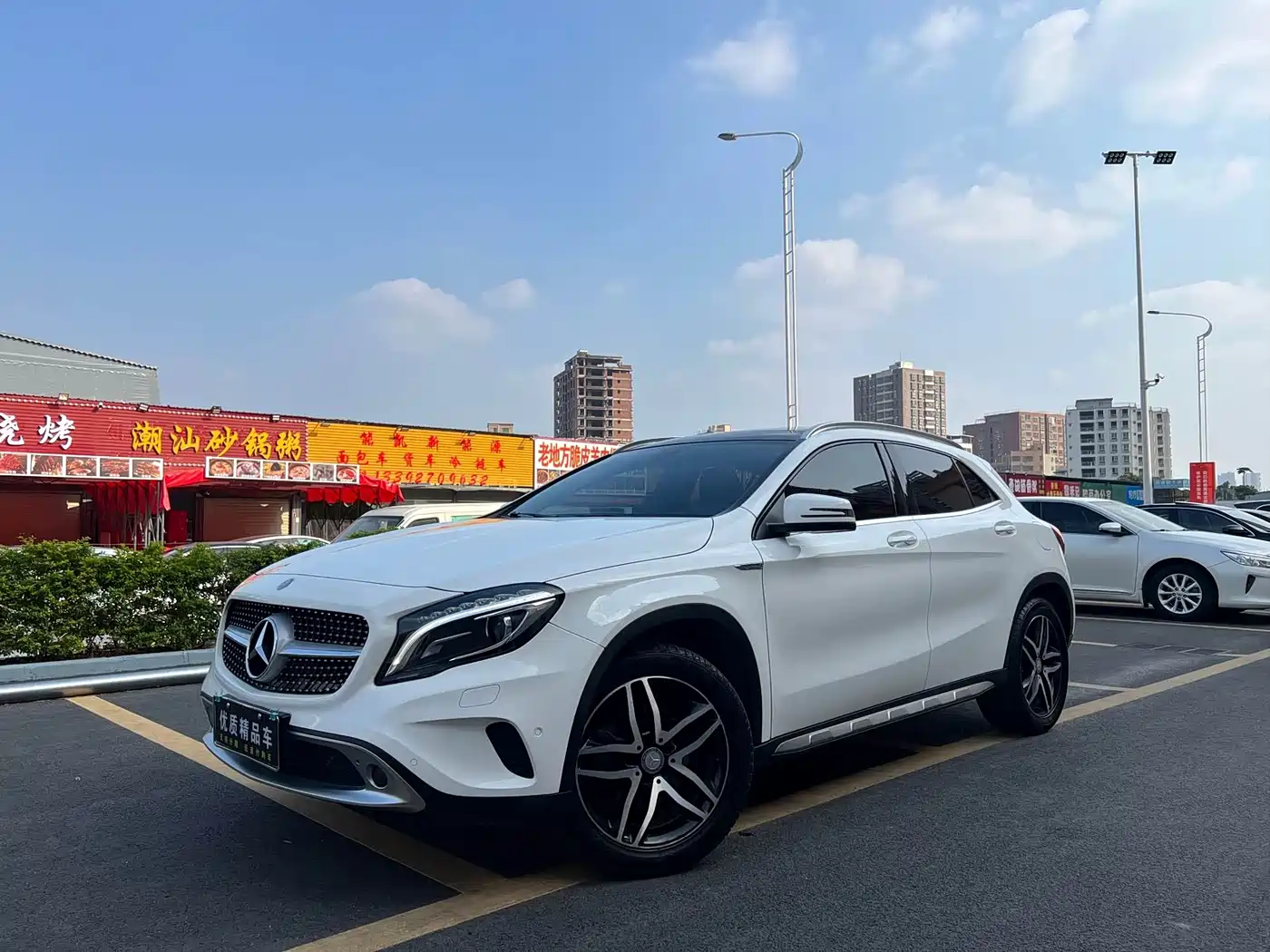 Mercedes-Benz GLA 2017 GLA 220 4MATIC Fashion