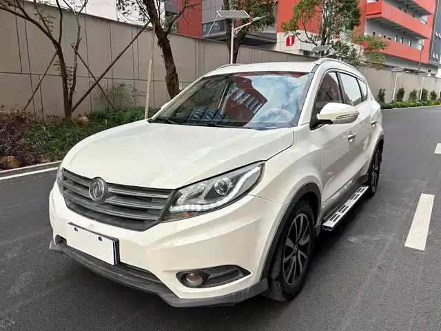  Dongfeng Fengguang Fengguang 580 2016 Model 1.5T Manual Comfort Version