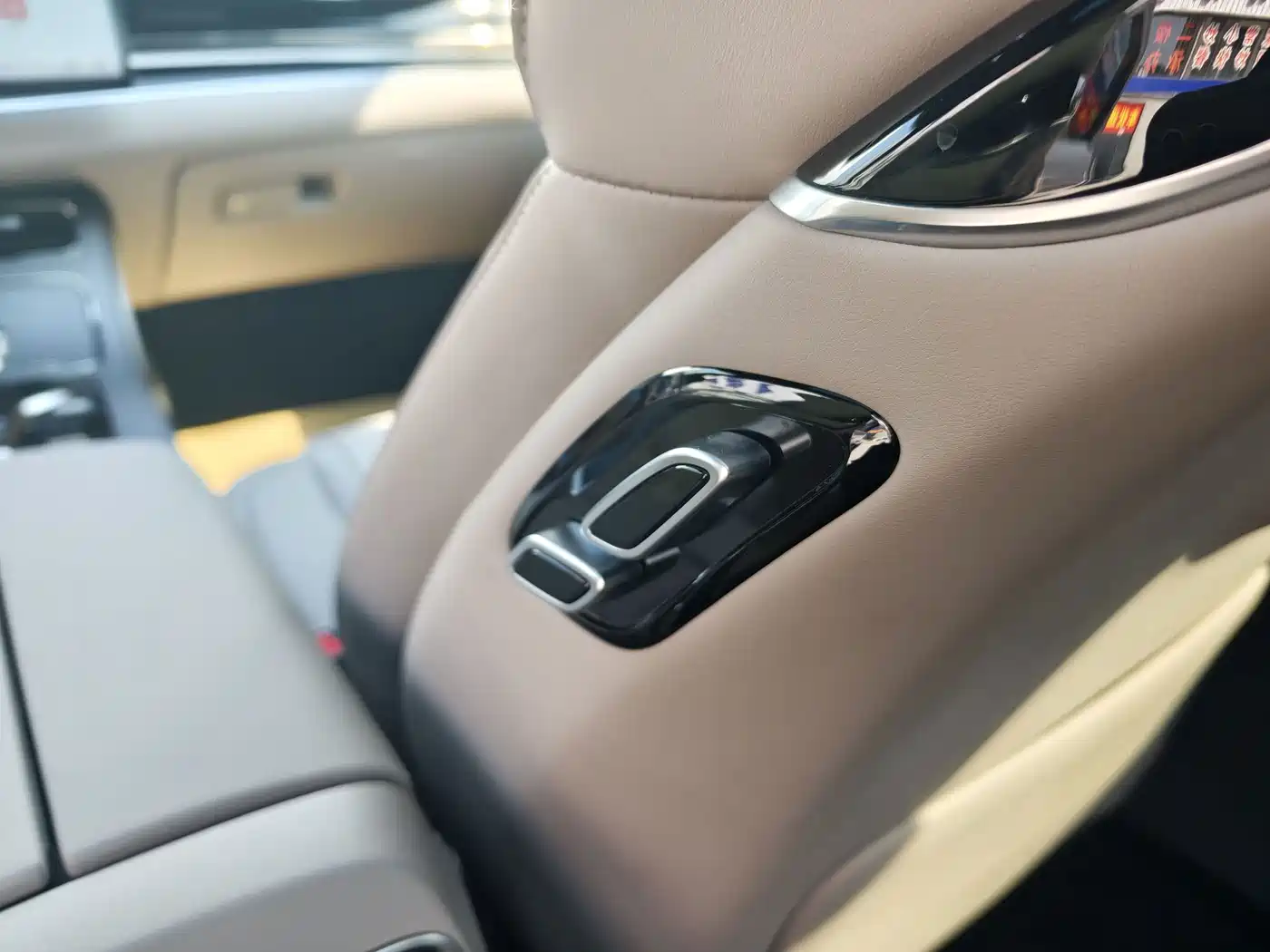 BYD Han 2025 2025 DM-i Smart Driving Edition 125KM LiDAR Flagship