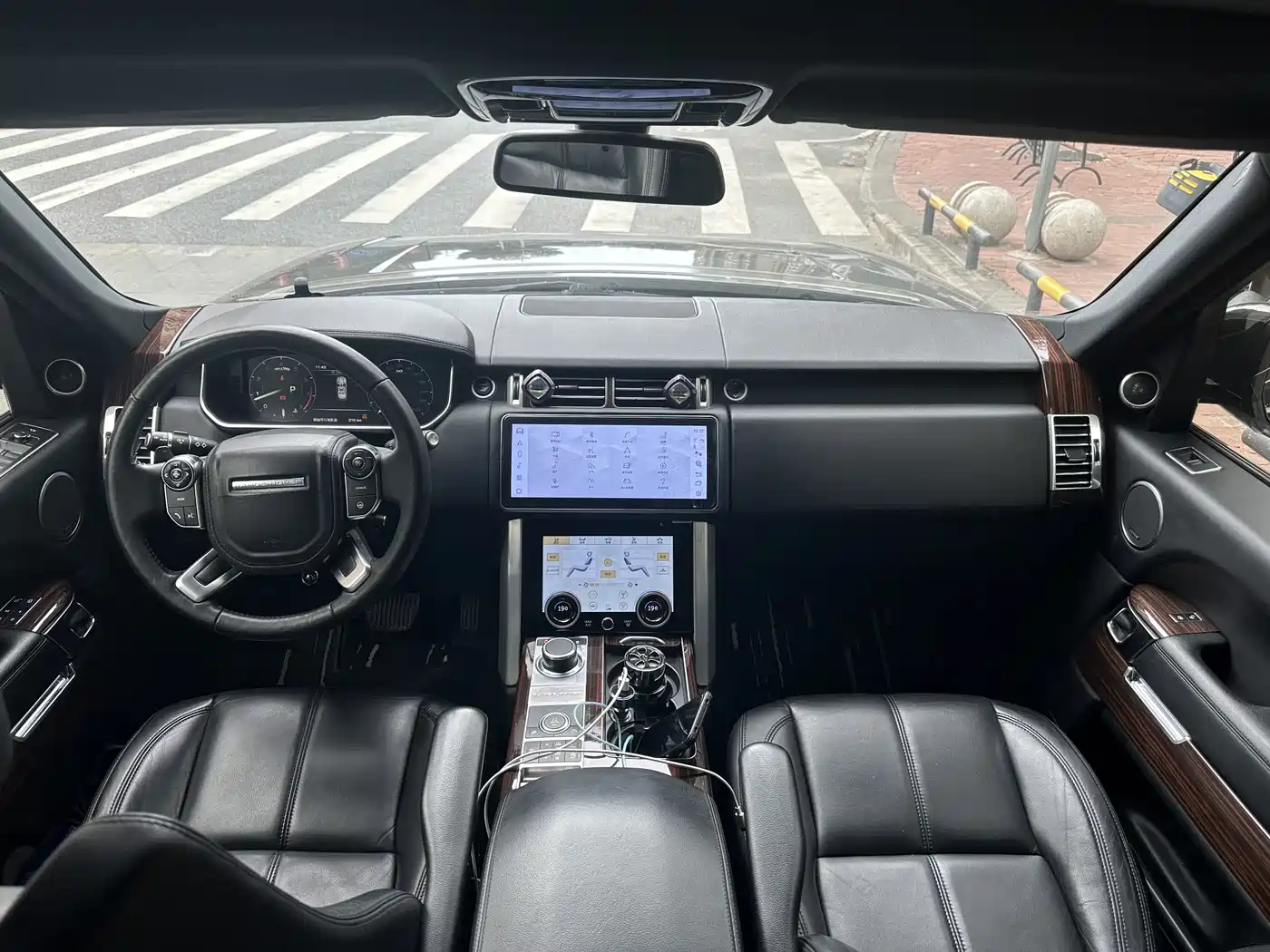 Land Rover Range Rover 2016 3.0 SC V6 Vogue LWB фото 6