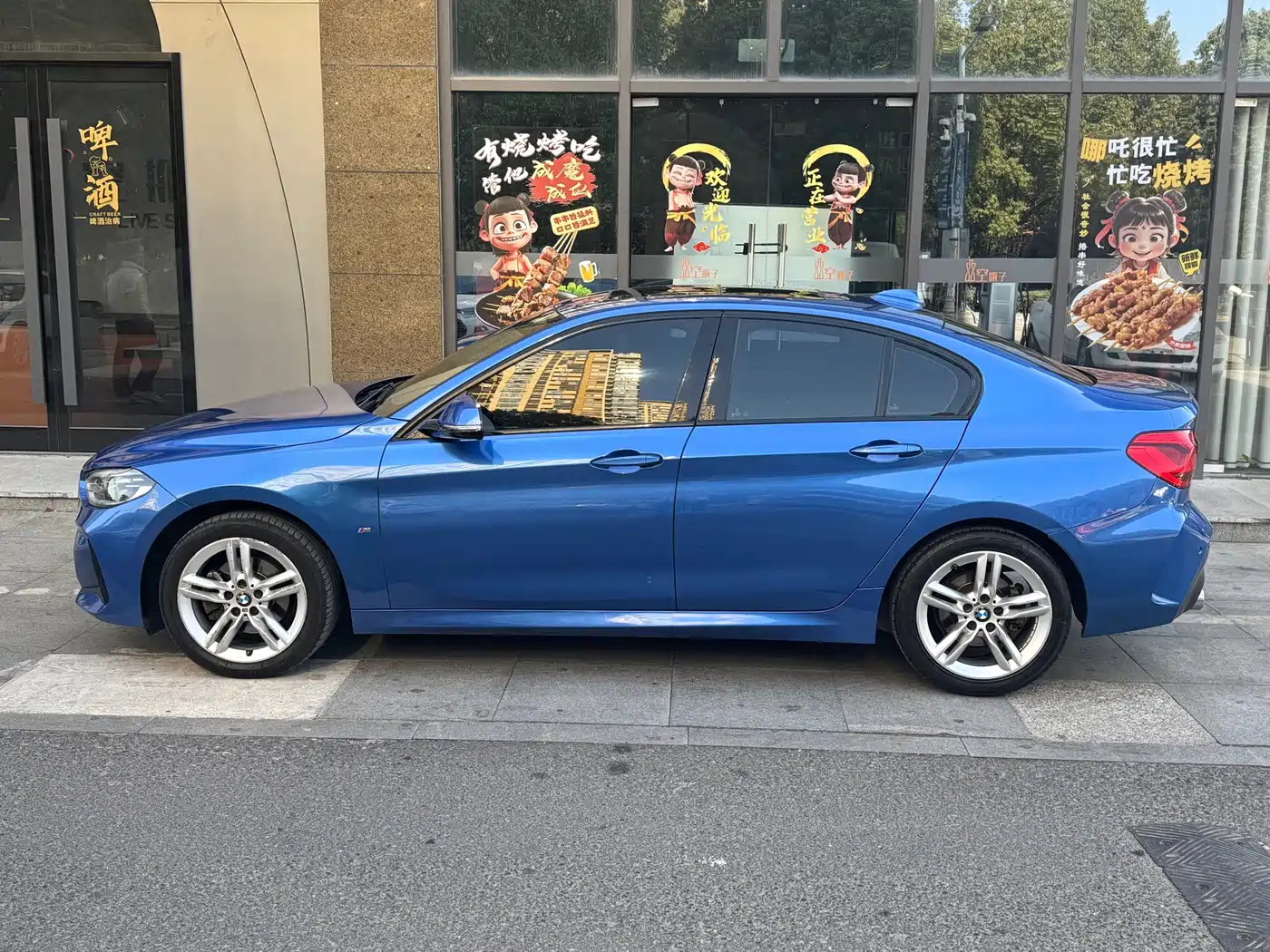BMW 1 Series 2020 Model 120i M Sport Package фото 3