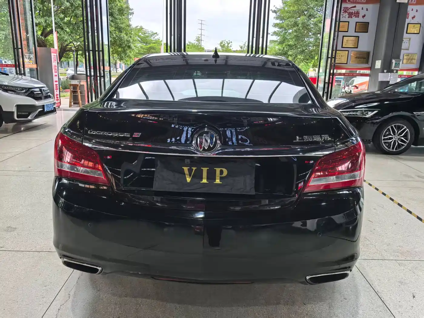 Фото 5 - Buick LaCrosse
