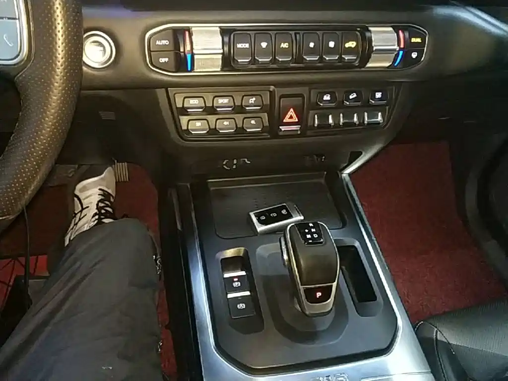212 T01 2025 2024 2.0T Mechanic