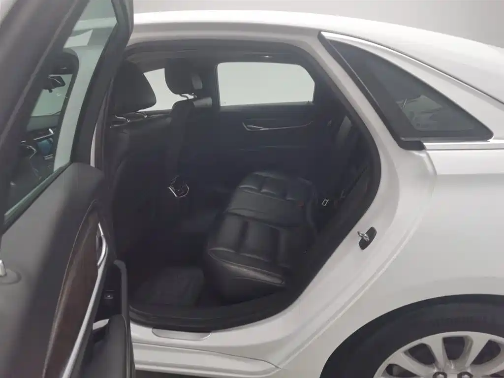 Cadillac XTS 2018 28T Elite фото 15