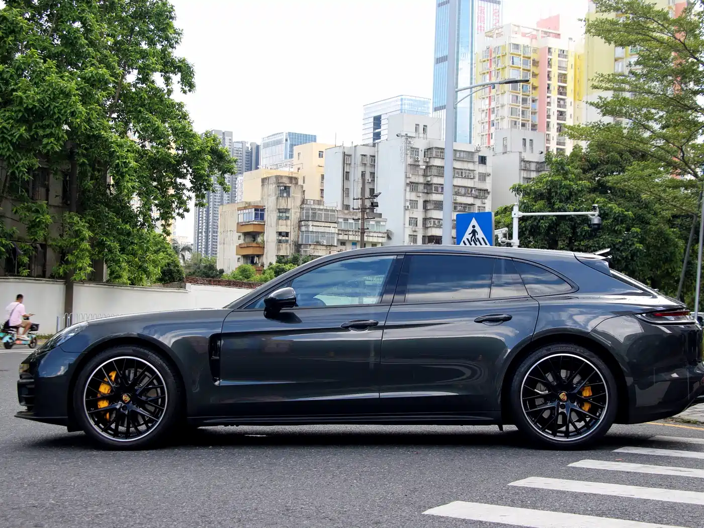 Porsche Panamera 2021 Panamera 4 Sport Turismo 2.9T фото 3