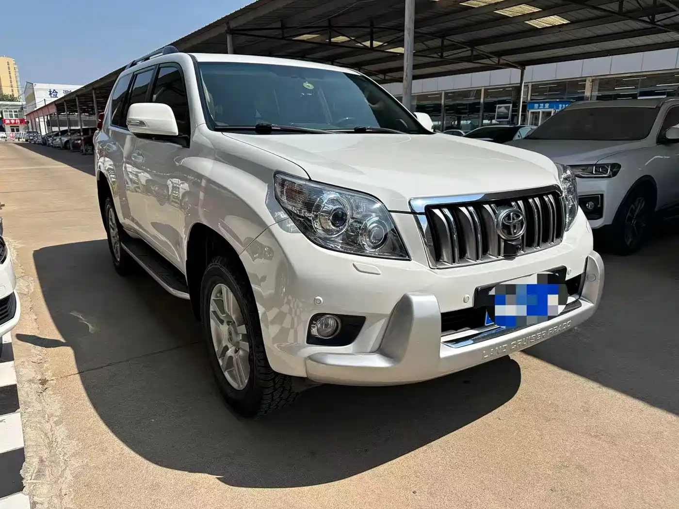 Toyota Prado 2010 4.0L Automatic VX NAVI фото 3