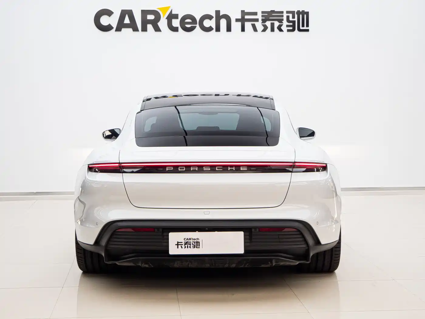 Porsche Taycan 2022 Facelift Taycan фото 7
