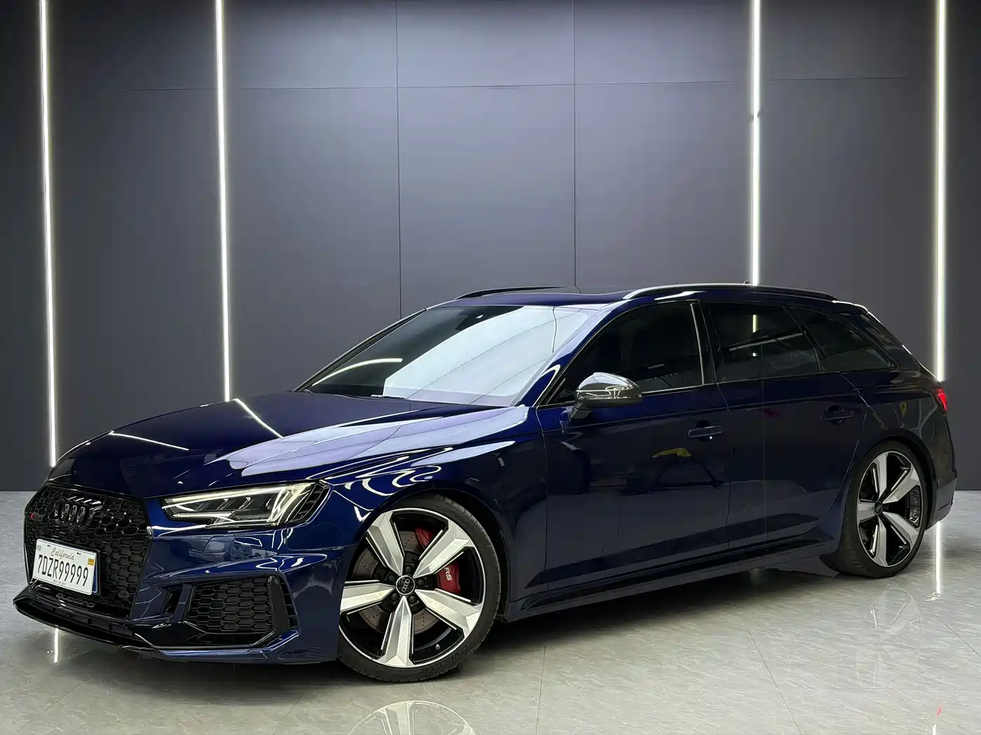 Audi RS 4 2019 2019 RS 4 2.9T Avant
