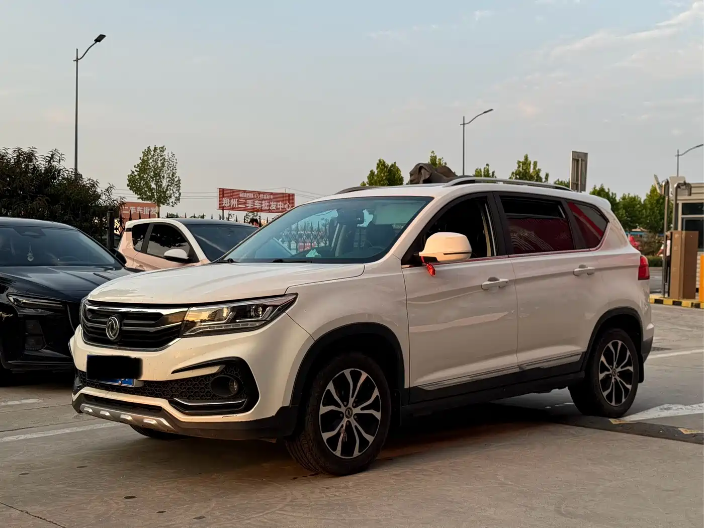 Dongfeng Fengxing Jingyi X5 2019 2017 Joy Series 1.6L CVT Luxury