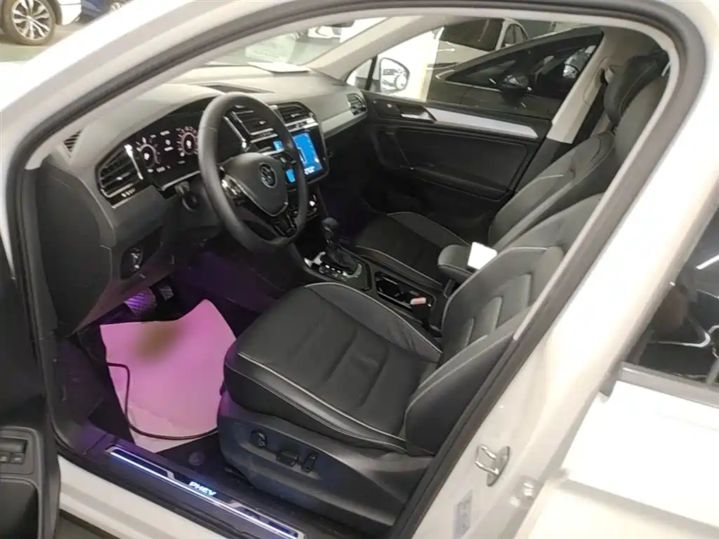 VOLKSWAGEN TIGUAN L NEW ENERGY