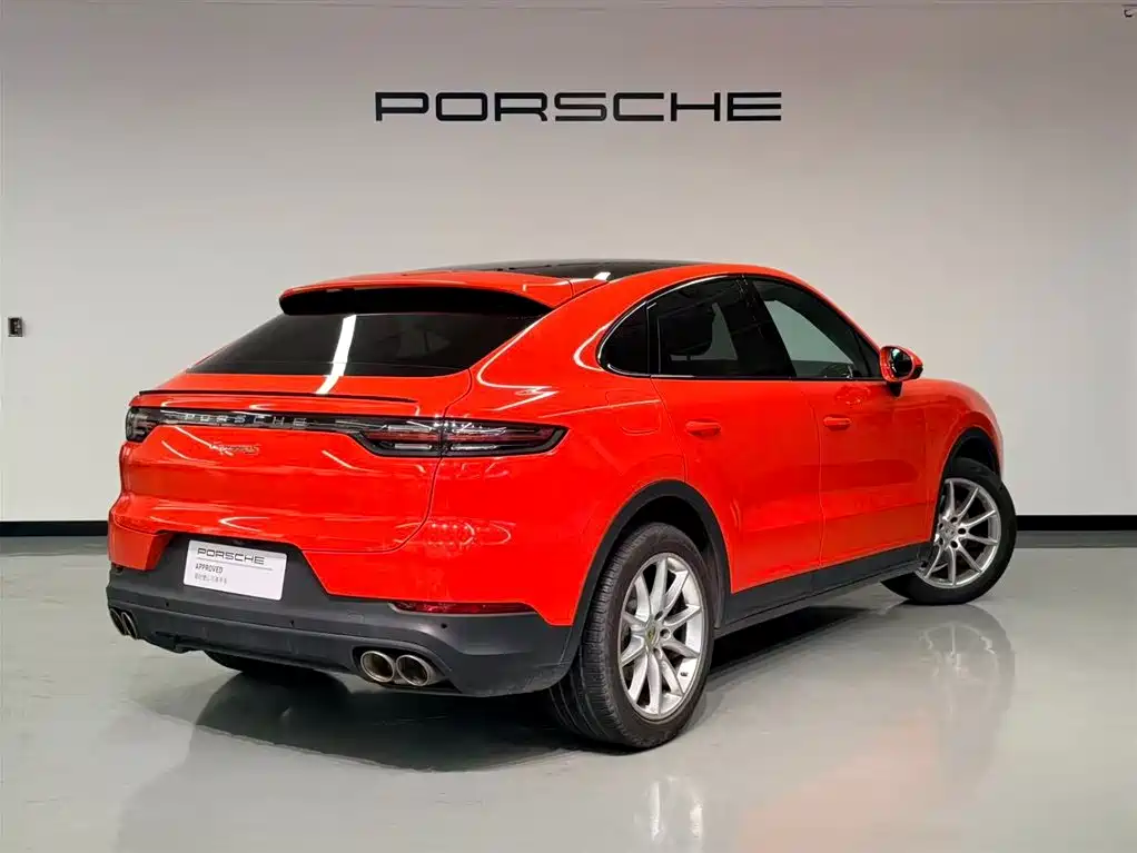 Porsche Cayenne 2019 Cayenne Coupé 3.0T фото 4
