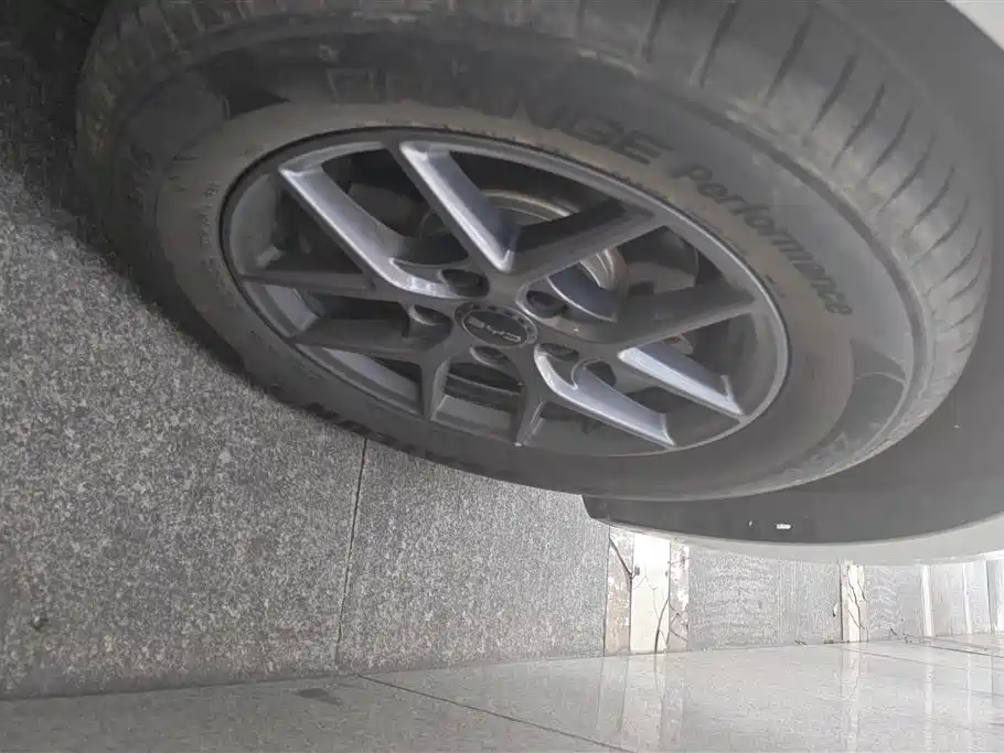 BYD SEAL 06 NEW ENERGY