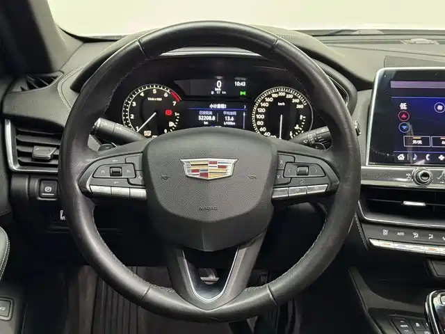 Cadillac CT5 2020 2020 28T Fashion Model