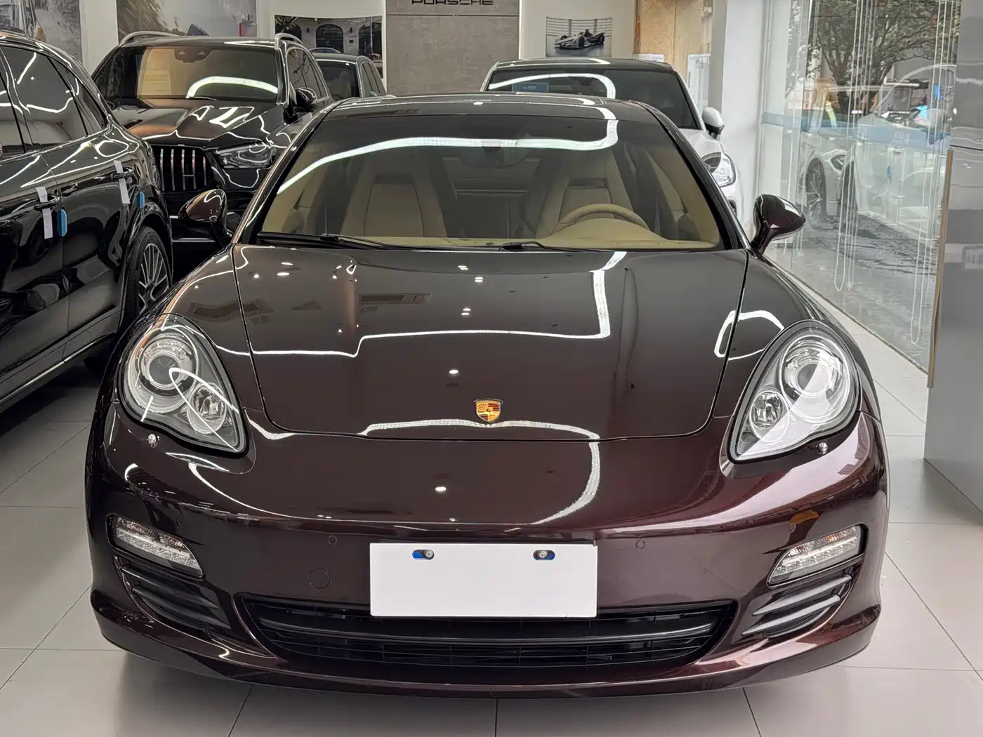 Porsche Panamera 2010 Panamera 3.6L фото 2