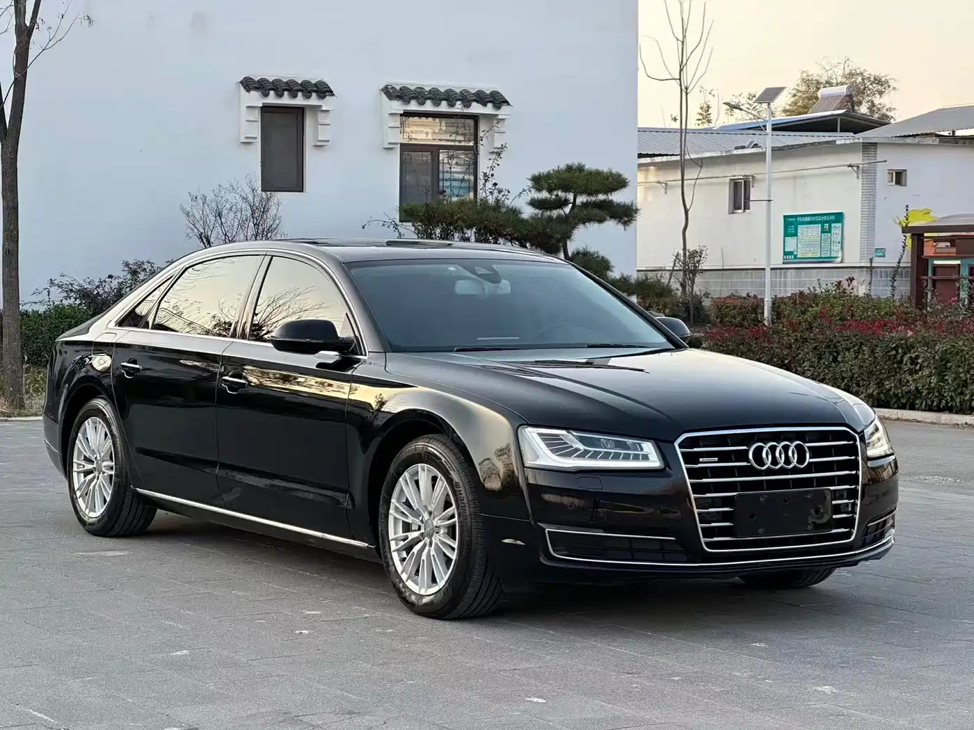Audi A8 2016 A8L 45 TFSI quattro Comfort фото 3