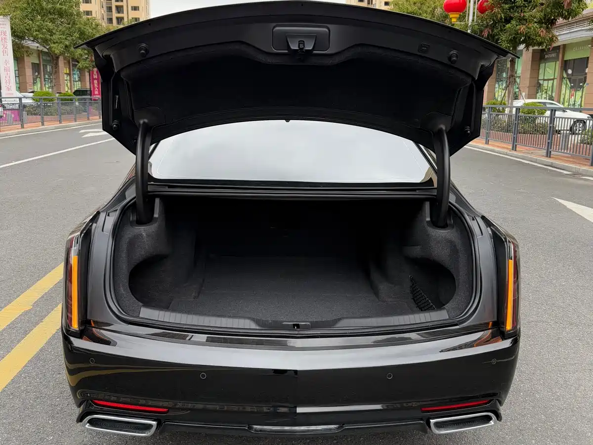 Cadillac CT6 2023 28T Luxury Edition фото 9