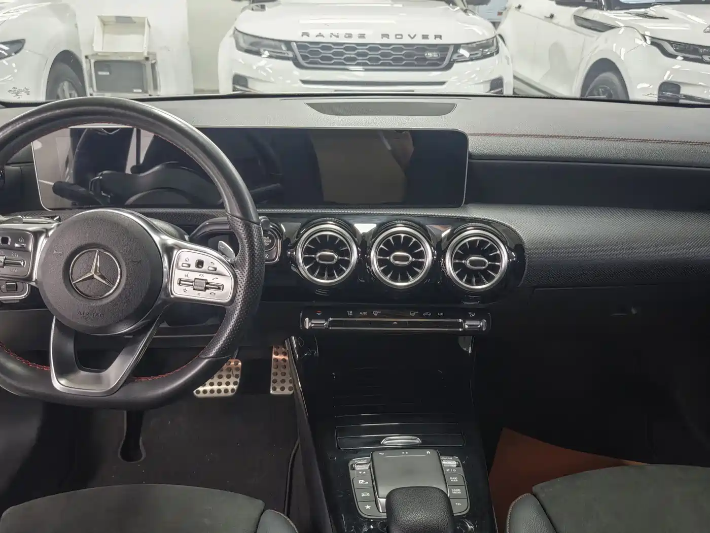 Mercedes-Benz CLA (Import) 2020 CLA 200 фото 10