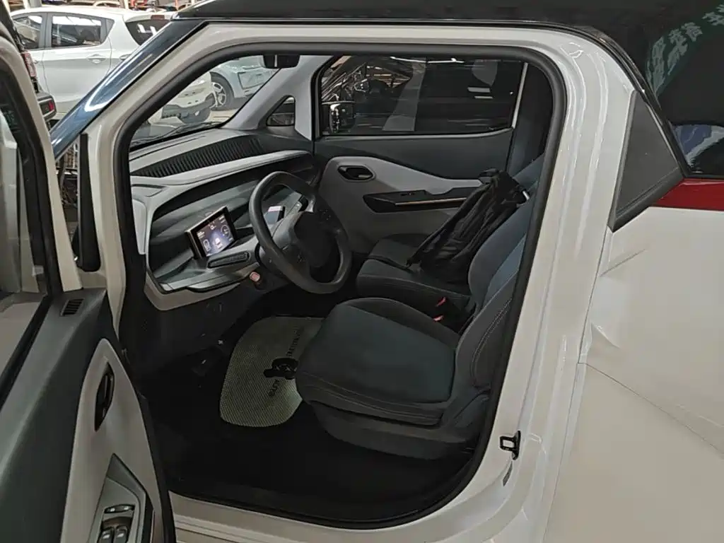Wuling Motors Wuling NanoEV 2021 2021 Fun Edition