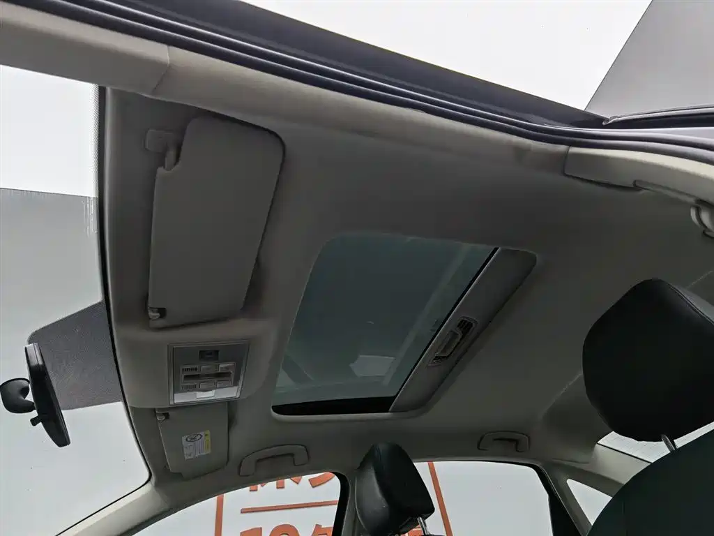 Volkswagen Lavida 2021 1.5L Auto Comfort Edition фото 14