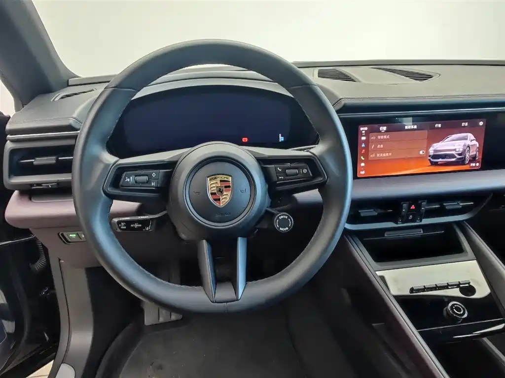 PORSCHE MACAN NEW ENERGY