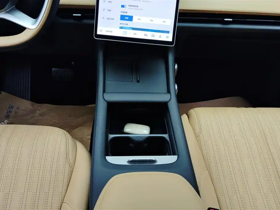 GEELY GALAXY GALAXY L7